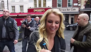 Britney Spears signing autographs [Capital FM - London, 14th October 2013]