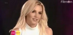 Britney Spears - LorraineDaybreak Interview (December 9th 2013)