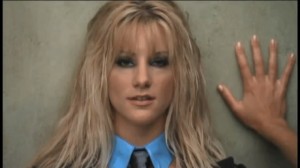 Britney Spears On Glee - Scene #2.mp4_snapshot_00.09_[2014.10.12_16.21.34]